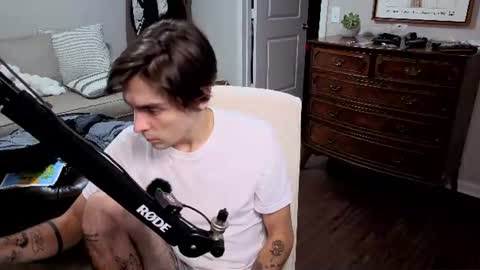 str8whiteboy21 online show from 07-16-26, 04:18