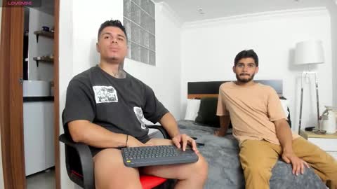 straight__friends online show from 02-15-26, 02:47