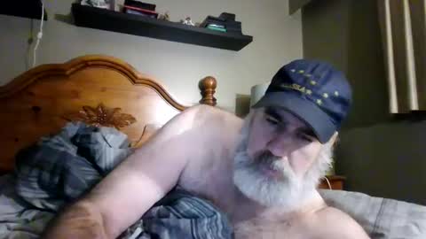 Straightbear4you online show from 10-05-25, 10:02