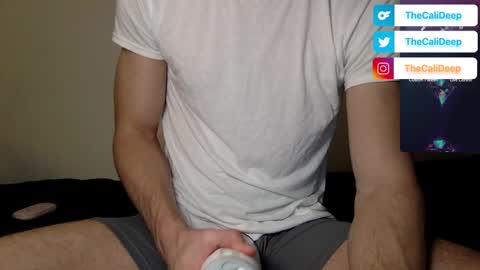 Snapshot of straightcalidick chatting on 01-03-25, 10:51 Cali online show from 01-03-25, 10:51