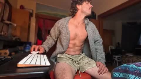 Snapshot of straightishd chatting on 10-25-25, 12:56 Cowboy Zuhly online show from 10-25-25, 12:56