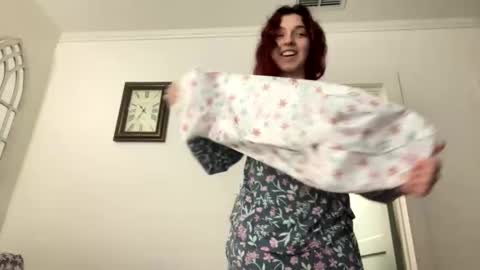 Snapshot of straightoutthetrailer chatting on 12-10-24, 04:34 lucille beatrice luficer call me lucy online show from 12-10-24, 04:34