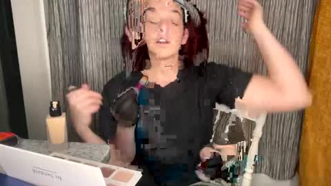 Snapshot of straightoutthetrailer chatting on 01-14-25, 04:25 lucille beatrice luficer call me lucy online show from 01-14-25, 04:25