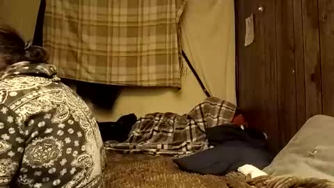 straighttoy online show from 12-16-25, 05:01