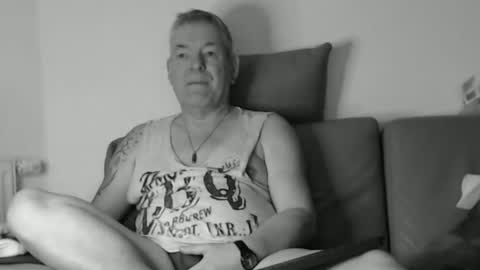 Stranger online show from 02-18-26, 05:58