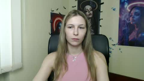 Amalia online show from 06-17-26, 06:16