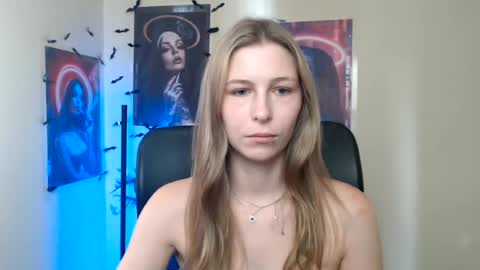 Amalia online show from 07-20-26, 06:06