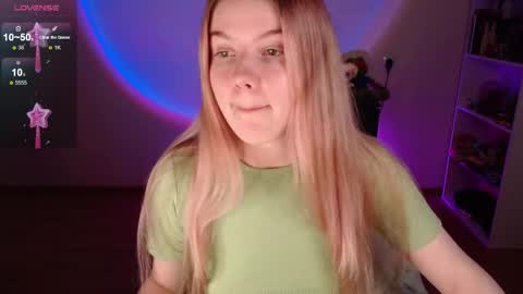 Juli online show from 02-15-26, 04:31