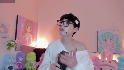 strawberry_kitty_ online show from 03-09-26, 02:48