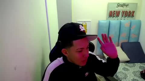 Street online show from 04-21-26, 08:23