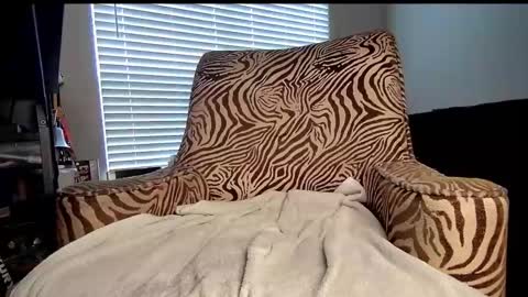 JVCKRABBIT online show from 02-16-25, 04:10