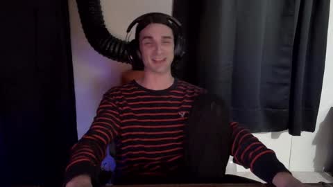 stringgreens777 online show from 01-17-26, 08:34