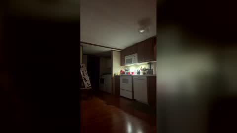 stringgreens777 online show from 03-05-26, 06:04