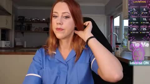 Amorina online show from 12-15-25, 11:03