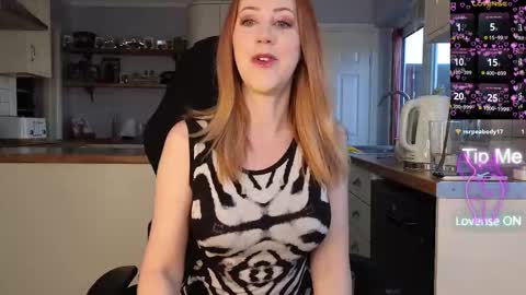 Amorina online show from 02-16-26, 09:38