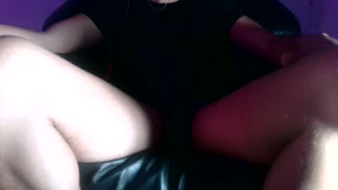 Snapshot of strokeking69420 chatting on 10-19-25, 07:42 strokeking69420 online show from 10-19-25, 07:42