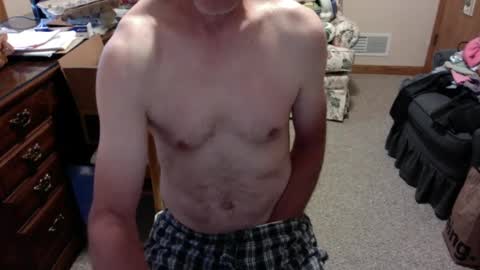 Snapshot of strokerace4020 chatting on 10-02-25, 11:50 strokerace4020 online show from 10-02-25, 11:50