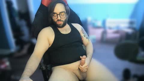 Snapshot of strokingslow420 chatting on 11-24-25, 05:40 Johnny online show from 11-24-25, 05:40