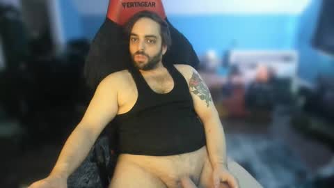 Snapshot of strokingslow420 chatting on 04-29-26, 05:30 Johnny online show from 04-29-26, 05:30