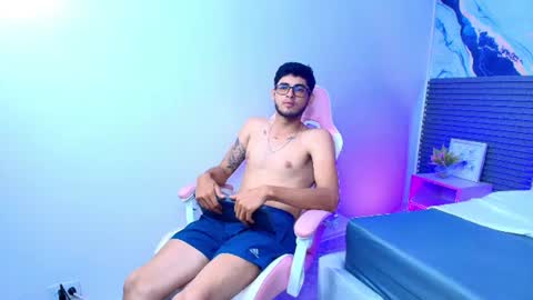 Javier online show from 06-09-26, 12:50