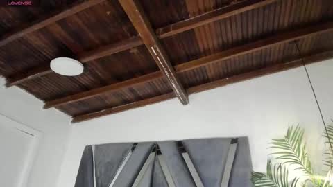 Alexa   online show from 12-20-25, 11:06