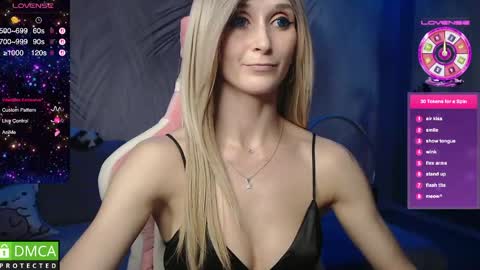 Snapshot of strongalice chatting on 04-28-26, 10:26 The best athletic body on the site online show from 04-28-26, 10:26