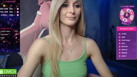Snapshot of strongalice chatting on 05-26-26, 10:06 The best athletic body on the site online show from 05-26-26, 10:06