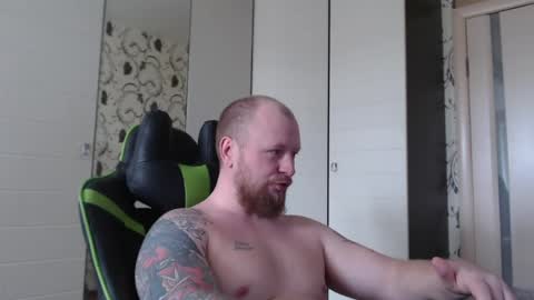 Alex online show from 04-25-26, 09:56