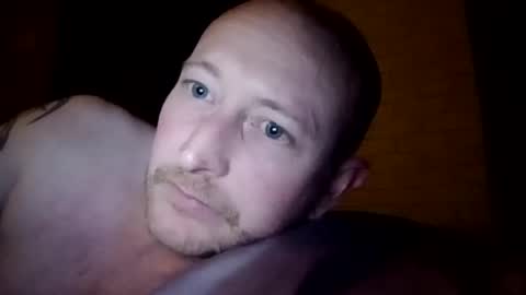 stu_art83 online show from 04-23-26, 09:06