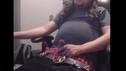 Snapshot of studbeltbro chatting on 09-27-25, 04:50 studbeltbro online show from 09-27-25, 04:50