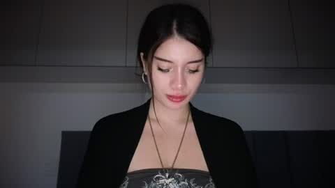 Snapshot of stuirt chatting on 06-30-26, 01:50 Sofa online show from 06-30-26, 01:50