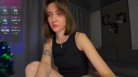 LINA online show from 12-23-25, 05:16