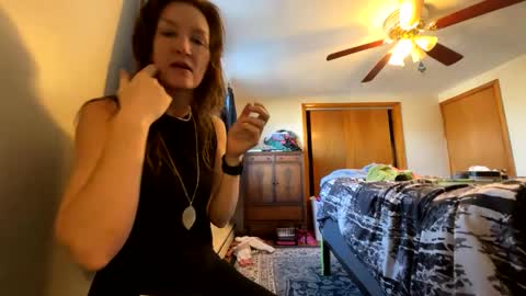 Snapshot of sub4you69brat chatting on 02-05-25, 06:59 sub4you69brat online show from 02-05-25, 06:59