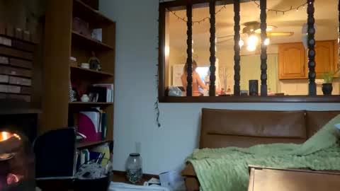 Snapshot of sub4you69brat chatting on 03-09-25, 12:31 sub4you69brat online show from 03-09-25, 12:31