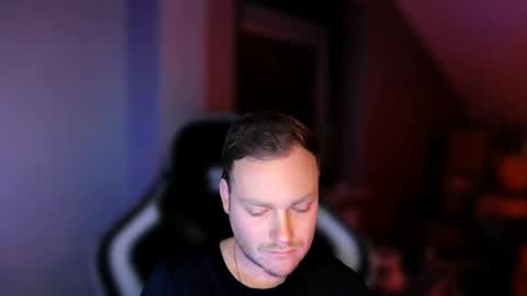 Snapshot of sub_austr chatting on 02-18-25, 07:09 sub_austr online show from 02-18-25, 07:09