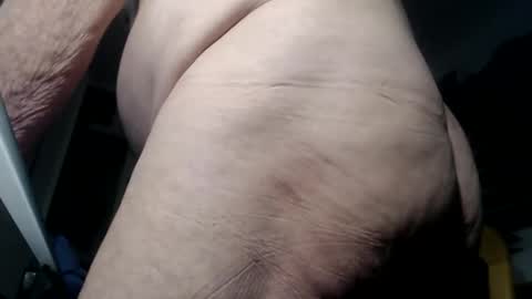 Snapshot of subibuns chatting on 11-20-25, 11:37 Marcel online show from 11-20-25, 11:37