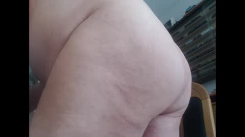 Snapshot of subibuns chatting on 03-28-26, 09:53 Marcel online show from 03-28-26, 09:53