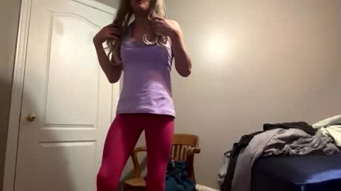 Sissy Isabella online show from 12-01-25, 11:04