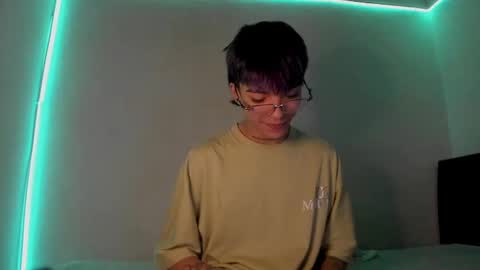 nico online show from 02-11-25, 04:24