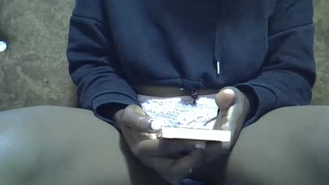 Snapshot of submissive_slut001 chatting on 12-28-24, 10:47 submissive_slut001 online show from 12-28-24, 10:47