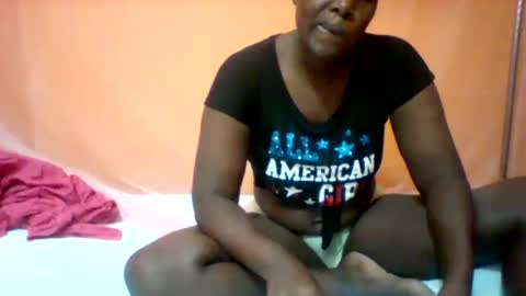 submissive_slut001 online show from 06-27-26, 10:20