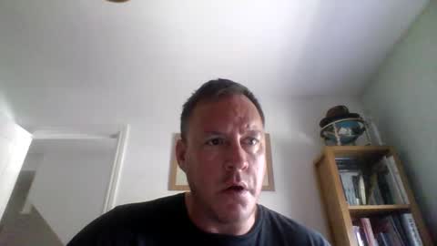 Snapshot of submissivepig4u chatting on 05-23-26, 10:52 The PIG online show from 05-23-26, 10:52