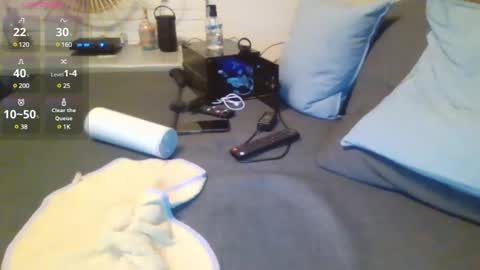 Snapshot of submissivguy chatting on 12-14-24, 04:31 submissivguy online show from 12-14-24, 04:31