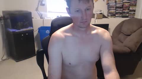 do i have lil tits or pecs online show from 12-18-25, 08:59