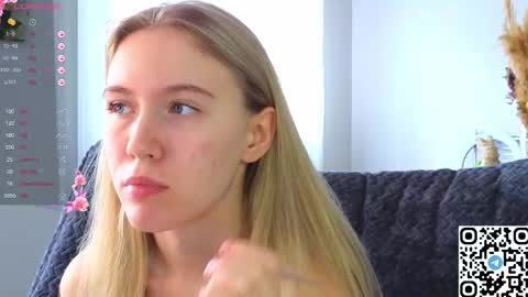 Snapshot of succubelle chatting on 10-26-25, 06:08 Eda online show from 10-26-25, 06:08