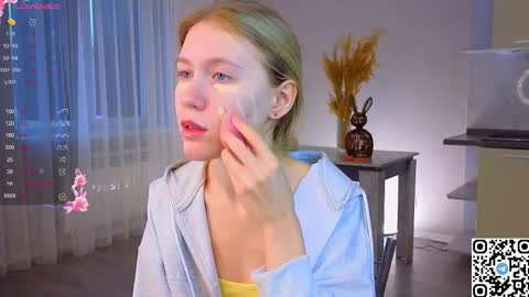 Snapshot of succubelle chatting on 11-28-25, 06:16 Eda online show from 11-28-25, 06:16