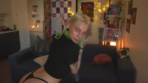 succubus_66 online show from 03-09-25, 02:32
