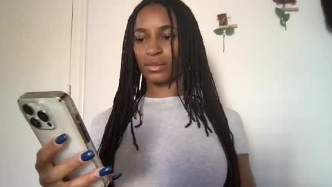 Snapshot of succubussirena chatting on 06-04-26, 04:24 Succubus Sirena online show from 06-04-26, 04:24