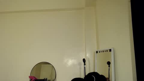 Snapshot of suckablechick chatting on 12-02-24, 02:53 Marry online show from 12-02-24, 02:53