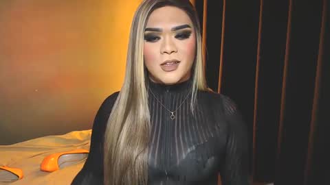 Snapshot of suckablecockoffreya chatting on 12-08-24, 09:19 JADE ELYSE online show from 12-08-24, 09:19